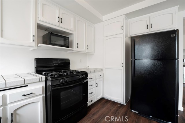 Detail Gallery Image 13 of 32 For 20737 Roscoe Bld #701,  Winnetka,  CA 91306 - 3 Beds | 2/1 Baths