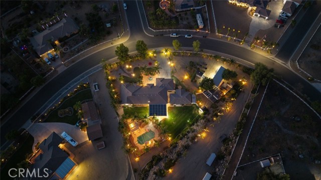 18265 Fort Lauder Lane, Perris CA: https://media.crmls.org/medias/54759217-44ff-480e-bff9-28f78c266300.jpg