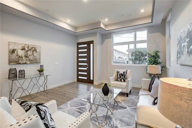 206 Juanita Avenue, Redondo Beach, California 90277, 4 Bedrooms Bedrooms, ,3 BathroomsBathrooms,Residential,Sold,Juanita,PV20030908