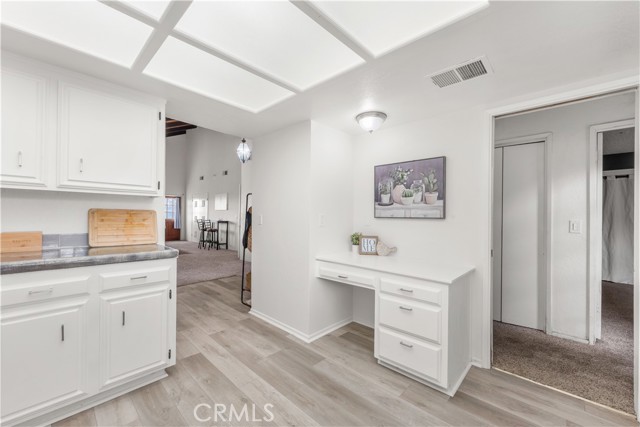 Detail Gallery Image 10 of 33 For 21309 Conklin Ct, California City,  CA 93505 - 2 Beds | 2 Baths