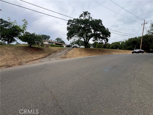 Detail Gallery Image 5 of 33 For 5 Fairhill, Oroville,  CA 95966 - 3 Beds | 2 Baths