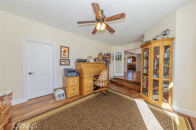 Detail Gallery Image 11 of 60 For 33099 Road 800, Raymond,  CA 93653 - 5 Beds | 3 Baths