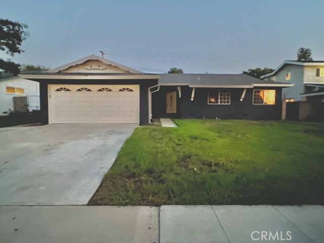 2118 Victoria Dr, Fullerton, CA 92831