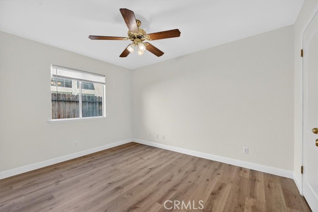 Detail Gallery Image 12 of 23 For 10291 N Whitney, Fresno,  CA 93730 - 4 Beds | 2 Baths