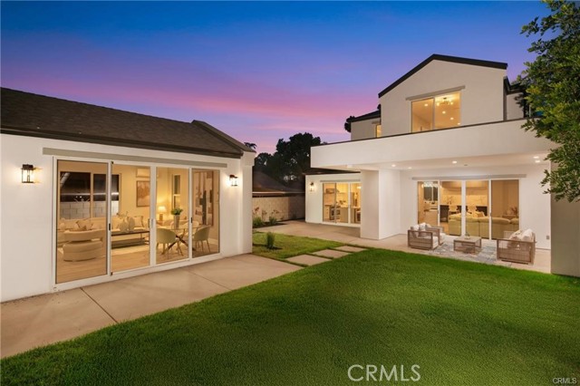 Detail Gallery Image 3 of 26 For 3815 Sycamore St, Pasadena,  CA 91107 - 5 Beds | 5/1 Baths