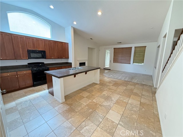 1541 Midnight Sun Drive, Beaumont CA: https://media.crmls.org/medias/5478195c-bb7a-4141-a5ce-3f24abf95112.jpg