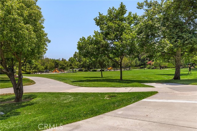 Detail Gallery Image 33 of 38 For 32255 Corte Illora, Temecula,  CA 92592 - 3 Beds | 2 Baths