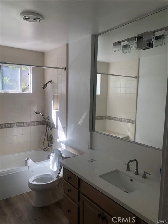 Detail Gallery Image 11 of 11 For 1951 Midvale, –,  CA 90025 - 3 Beds | 2 Baths