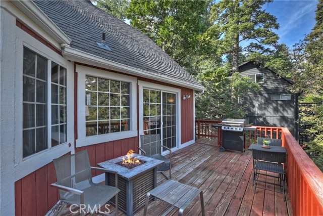 Detail Gallery Image 13 of 28 For 276 Augusta Ct, Lake Arrowhead,  CA 92352 - 3 Beds | 2/1 Baths