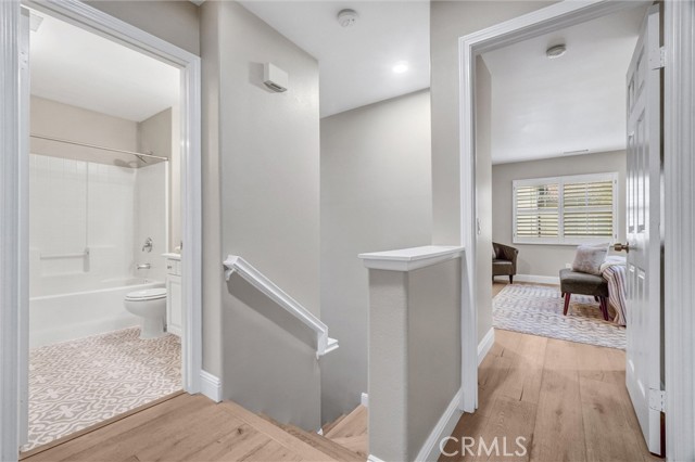 Detail Gallery Image 17 of 28 For 45 Avondale, Irvine,  CA 92602 - 4 Beds | 3 Baths