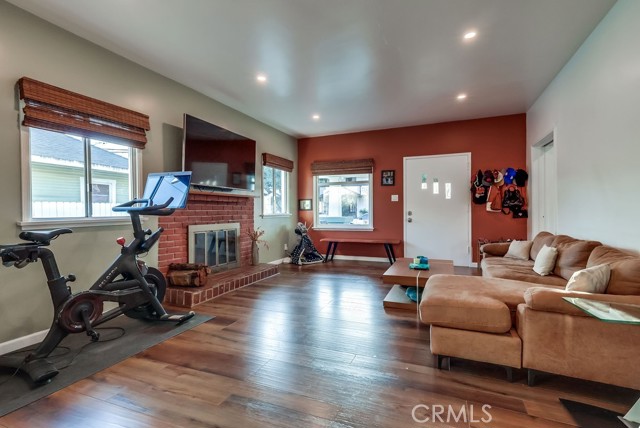 Detail Gallery Image 15 of 63 For 456 Cherry Ave, Long Beach,  CA 90802 - 3 Beds | 4 Baths