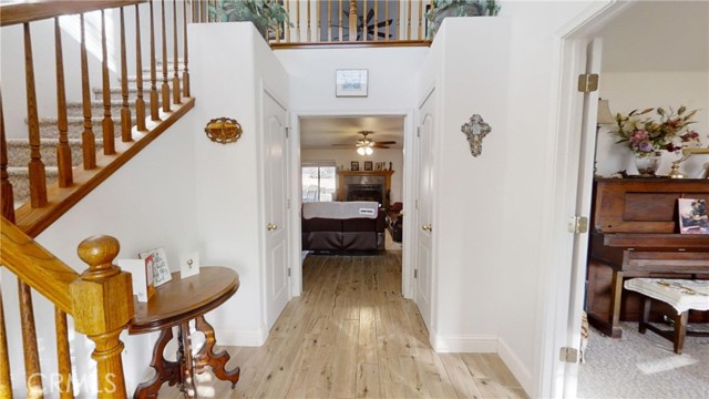 Detail Gallery Image 3 of 43 For 212 Hill View Ln., Coalinga,  CA 93210 - 5 Beds | 3 Baths