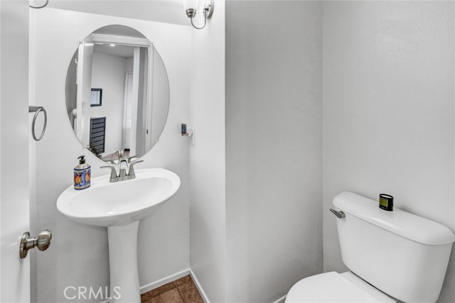 Detail Gallery Image 15 of 28 For 1744 Empty Saddle, Simi Valley,  CA 93063 - 3 Beds | 2/1 Baths