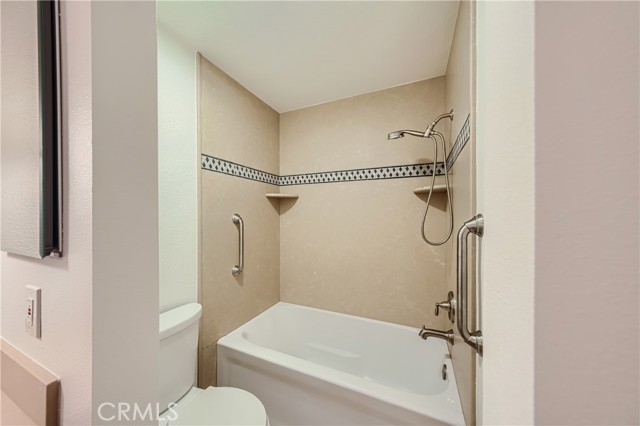Detail Gallery Image 25 of 39 For 8933 Biscayne Ct 219d,  Huntington Beach,  CA 92646 - 3 Beds | 2 Baths