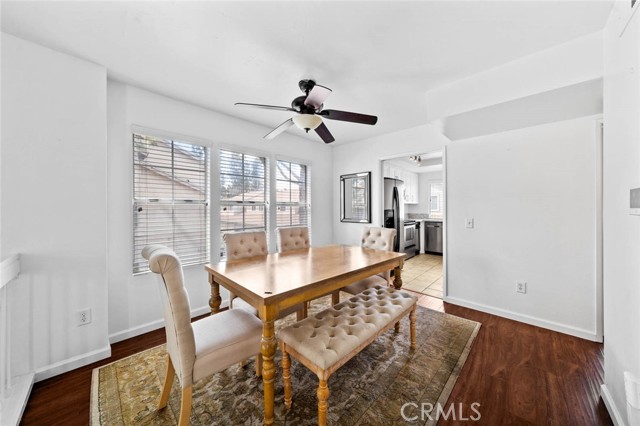 Detail Gallery Image 9 of 27 For 3218 Old Bridgeport Way, San Diego,  CA 92111 - 2 Beds | 2/1 Baths
