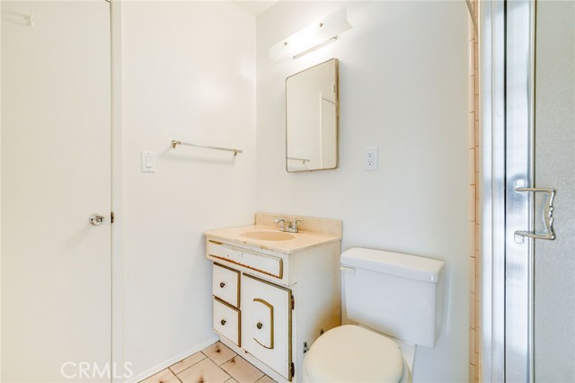 Detail Gallery Image 13 of 19 For 7249 Mclaren Ave, West Hills,  CA 91307 - 4 Beds | 2 Baths