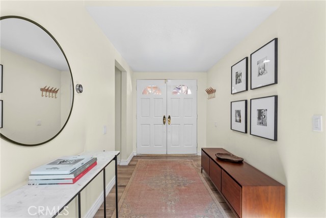 Detail Gallery Image 15 of 36 For 22736 Margarita Dr, Woodland Hills,  CA 91364 - 4 Beds | 2 Baths