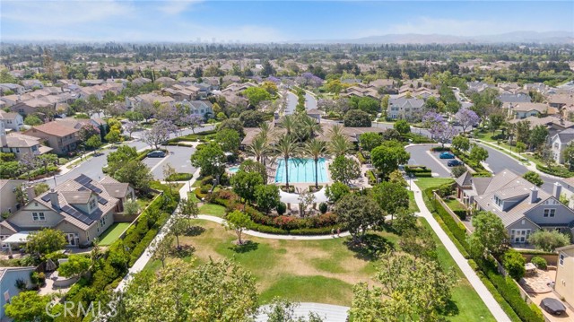 15530 Bonsai Way, Tustin CA: https://media.crmls.org/medias/5480d48c-603f-4efd-bc2b-194817988a51.jpg
