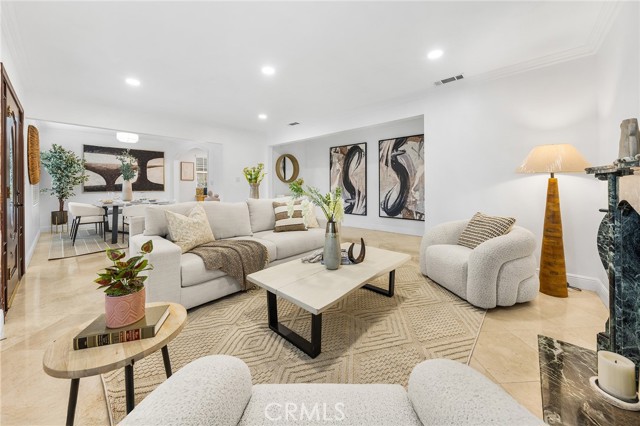 Detail Gallery Image 7 of 51 For 731 S Michillinda Ave, Pasadena,  CA 91107 - 5 Beds | 4 Baths