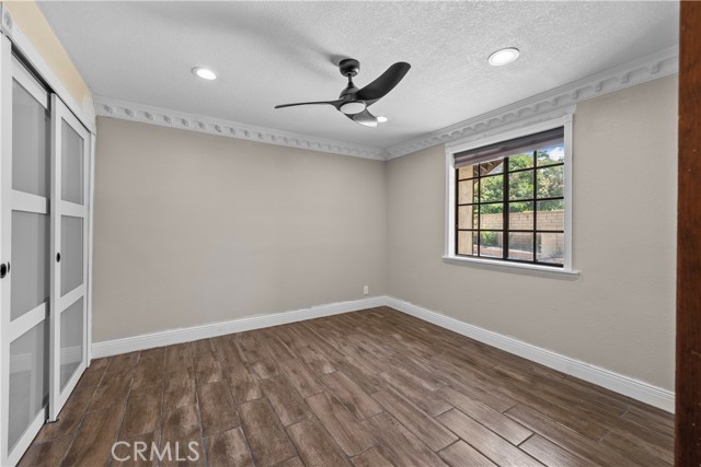 25472 Via Acorde, Valencia CA: https://media.crmls.org/medias/54822156-eb94-43a5-b7ce-3b8b229c19b6.jpg