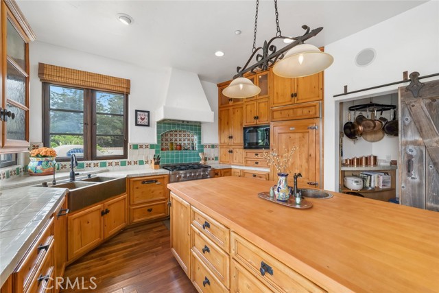 4950 Davenport Creek Road, San Luis Obispo CA: https://media.crmls.org/medias/5482b934-a0cf-4e3d-95c0-7821e2e037ca.jpg