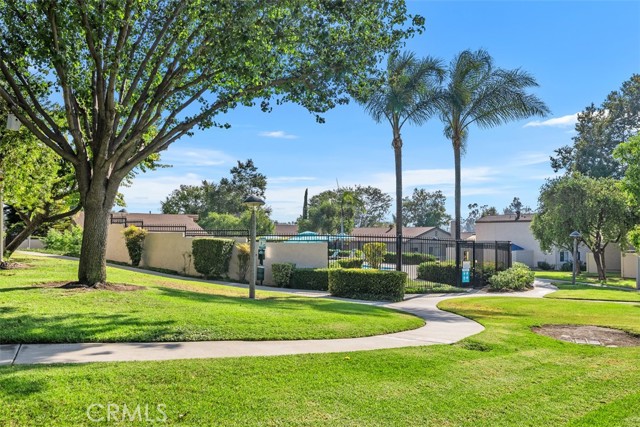 3215 Stonewood Court, Fullerton CA: https://media.crmls.org/medias/5482d2bc-2794-4930-ba6f-df8615da9f33.jpg