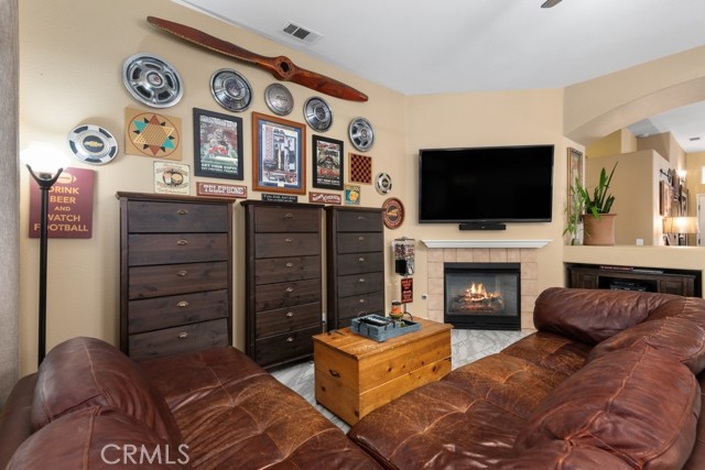 Detail Gallery Image 13 of 27 For 26452 Saint Michel Ln, Murrieta,  CA 92563 - 5 Beds | 2 Baths