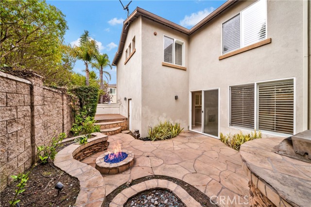 Detail Gallery Image 15 of 16 For 5282 Acorn Dr, Huntington Beach,  CA 92649 - 4 Beds | 2/1 Baths