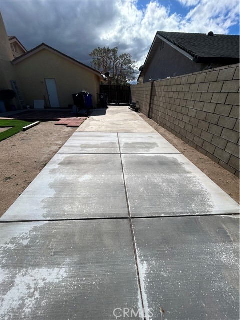 Detail Gallery Image 29 of 34 For 12734 Laurel Oak, Victorville,  CA 92392 - 3 Beds | 2 Baths