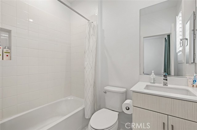 Detail Gallery Image 19 of 33 For 2827 Lily Ln, El Monte,  CA 91733 - 2 Beds | 2/1 Baths