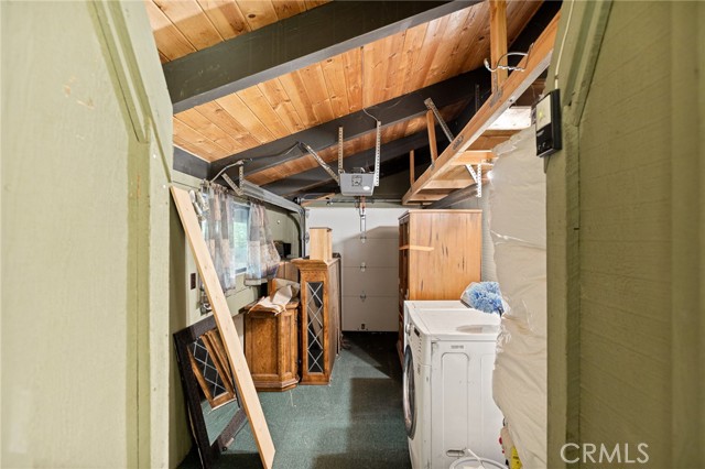 Detail Gallery Image 29 of 36 For 180 Grass Valley #37,  Lake Arrowhead,  CA 92352 - 2 Beds | 2 Baths