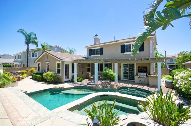 Detail Gallery Image 6 of 29 For 12430 Split Rein Dr, Rancho Cucamonga,  CA 91739 - 4 Beds | 2/1 Baths