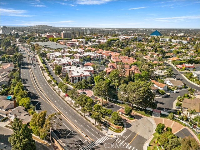 Detail Gallery Image 57 of 61 For 6236 Riviera Cir, Long Beach,  CA 90815 - 2 Beds | 2 Baths