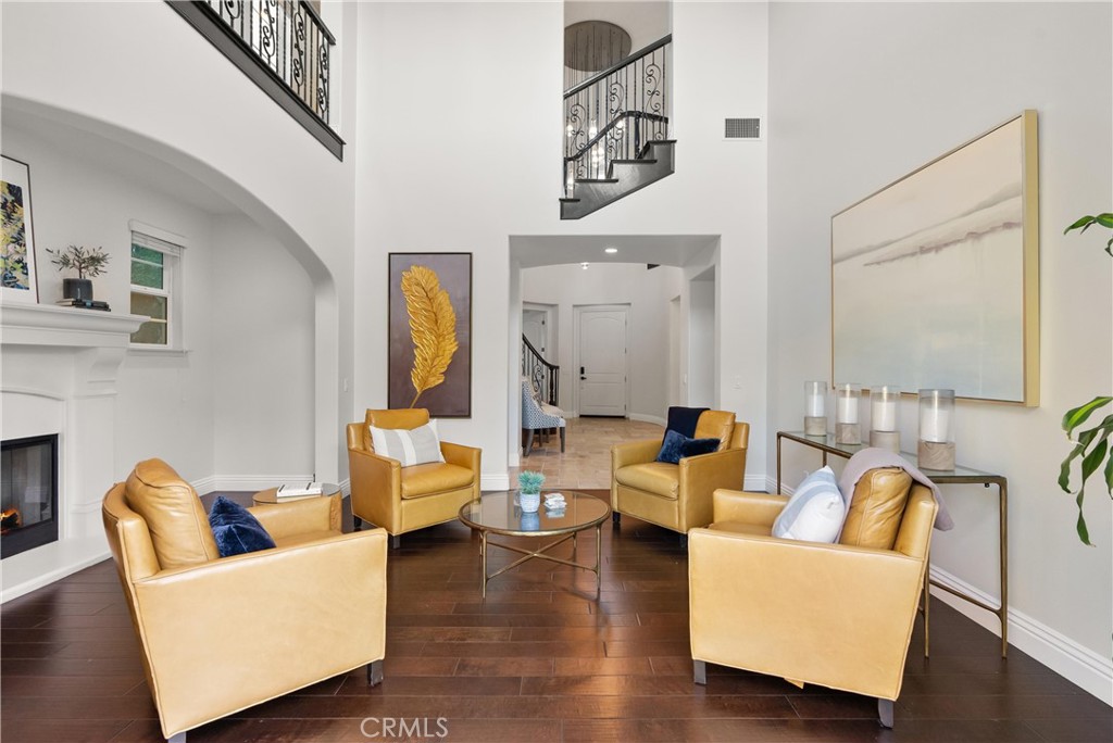 MLS #OC25244940 image #6