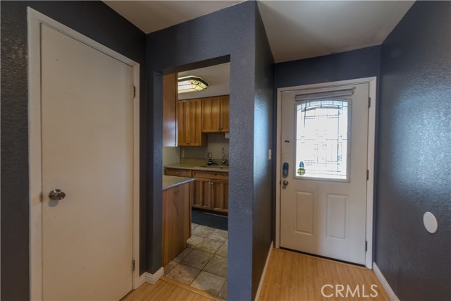 Detail Gallery Image 3 of 17 For 538 Milky Way, –,  CA 93436 - 3 Beds | 2 Baths