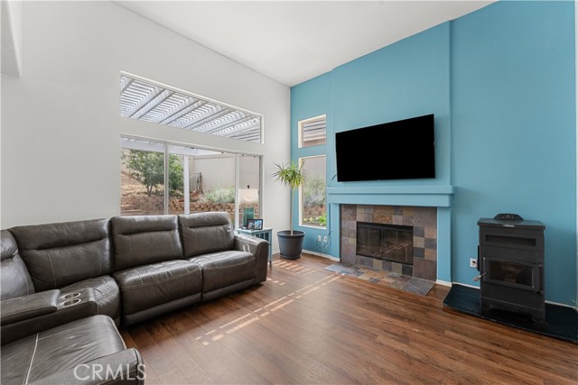 13525 Big Sky Court, Yucaipa CA: https://media.crmls.org/medias/5486be6d-7fb3-4a35-b39d-128f6150100a.jpg