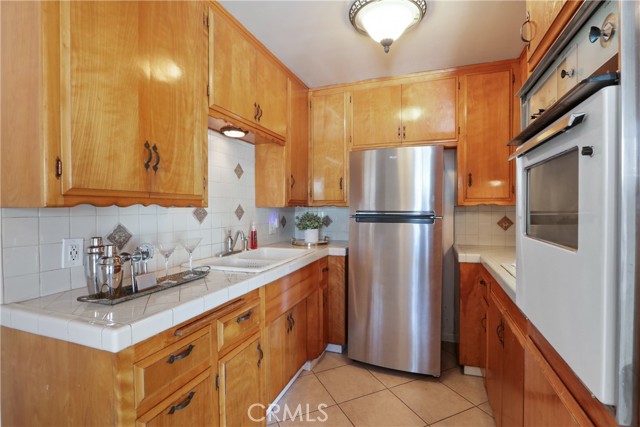 Detail Gallery Image 13 of 20 For 840 Cedar Ave. Unit #20, Long Beach,  CA 90813 - 2 Beds | 1 Baths