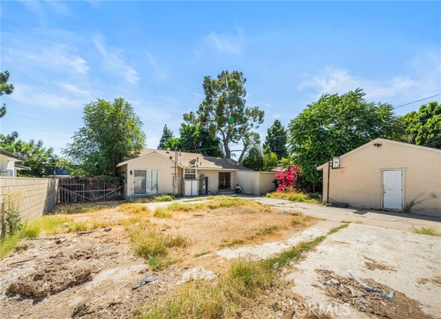 Detail Gallery Image 30 of 31 For 16857 Chatsworth St, Granada Hills,  CA 91344 - 3 Beds | 2 Baths