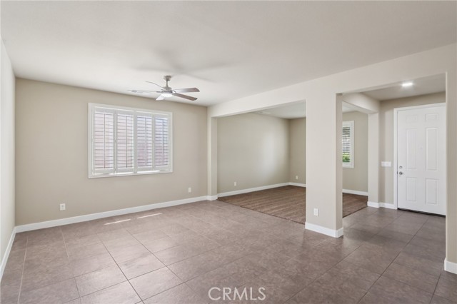 Detail Gallery Image 4 of 35 For 5246 Paseo Callado, Hemet,  CA 92545 - 3 Beds | 2 Baths