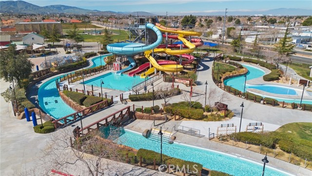 Detail Gallery Image 17 of 61 For 37055 Dawson, Palmdale,  CA 93550 - 3 Beds | 2 Baths