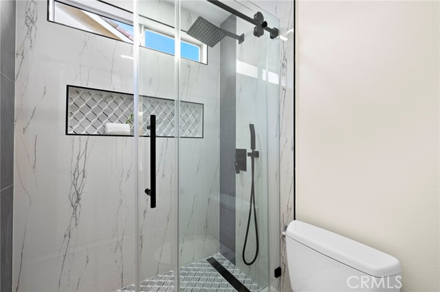 Detail Gallery Image 40 of 62 For 17 Rhode Island, Irvine,  CA 92606 - 5 Beds | 3 Baths