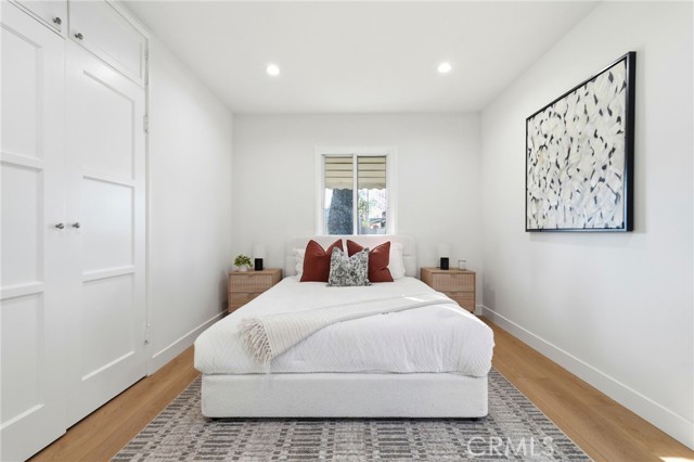 Detail Gallery Image 31 of 74 For 2140 N Rose St, Burbank,  CA 91505 - 5 Beds | 3/1 Baths