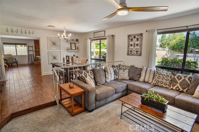 Detail Gallery Image 3 of 27 For 7804 Revelstoke Way, Bakersfield,  CA 93309 - 3 Beds | 2 Baths