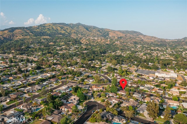 153 Underhill Drive, Glendora CA: https://media.crmls.org/medias/5488ec5a-f7af-46b4-9b65-afeae2043099.jpg