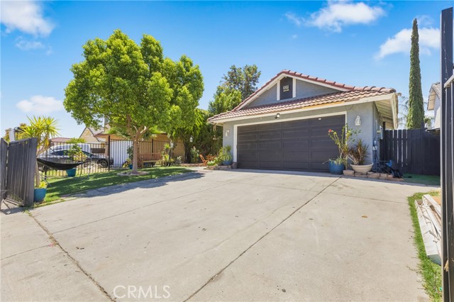 Image 2 of 22 For 25211 Dana Lane
