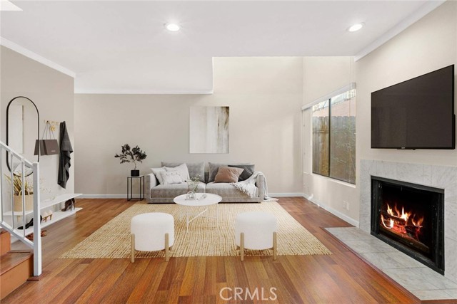 Detail Gallery Image 6 of 26 For 5291 Colodny Dr #10,  Agoura Hills,  CA 91301 - 2 Beds | 2/1 Baths