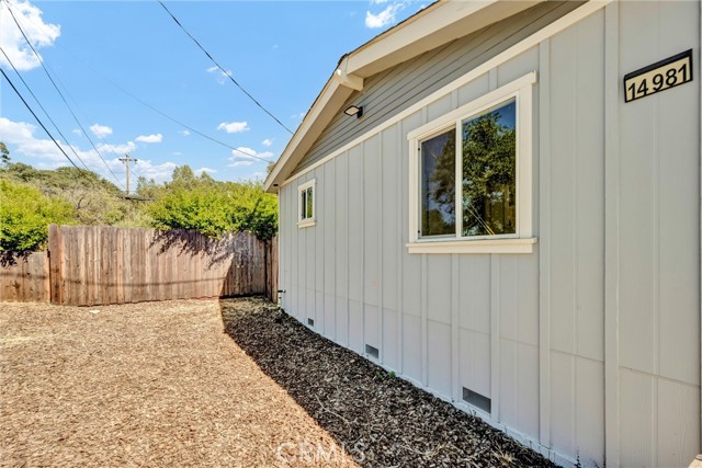 Detail Gallery Image 4 of 21 For 14981 Saroni Pkwy, Clearlake,  CA 95422 - 3 Beds | 2 Baths