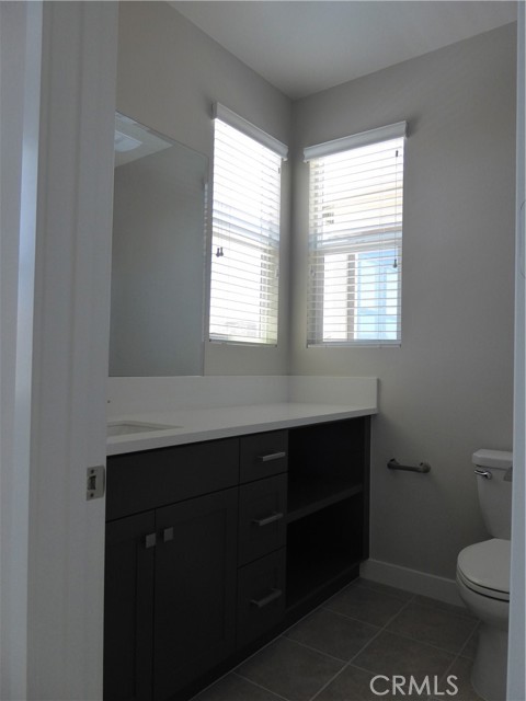 652 Athos, Lake Forest CA: https://media.crmls.org/medias/548ae7f9-0d31-4238-af15-2e8286915c8b.jpg