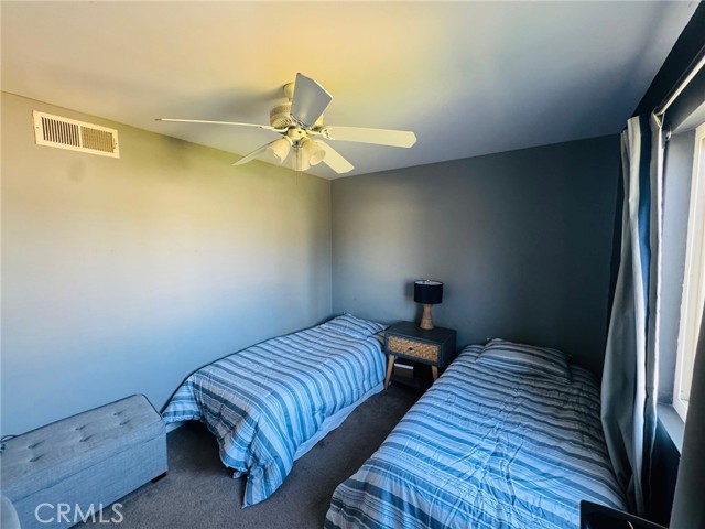 Detail Gallery Image 22 of 28 For 5308 Eastridge Ct, Bakersfield,  CA 93306 - 3 Beds | 2/1 Baths