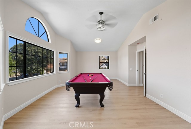 1372 Old Trail DR, Corona CA: https://media.crmls.org/medias/548c9e96-7944-4029-888b-30f4682eb888.jpg